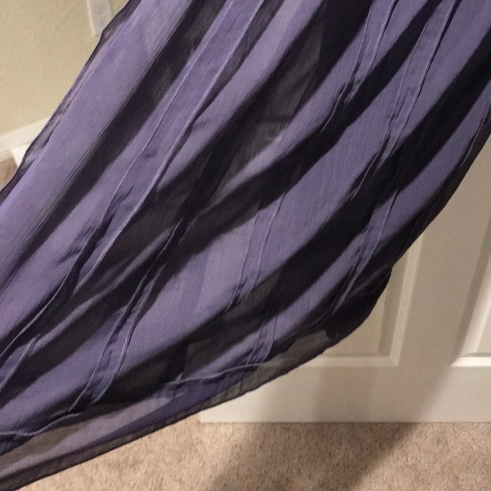 Dress - Picture 4 of 5
